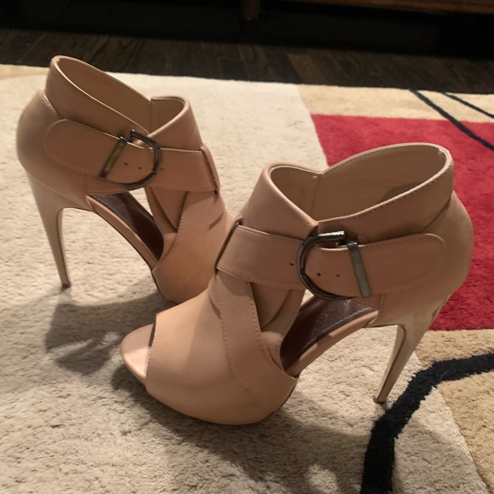 Open toe boot